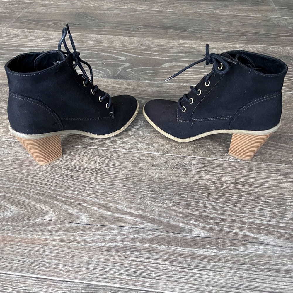 NEW SUADE BOOTIES SZ 9